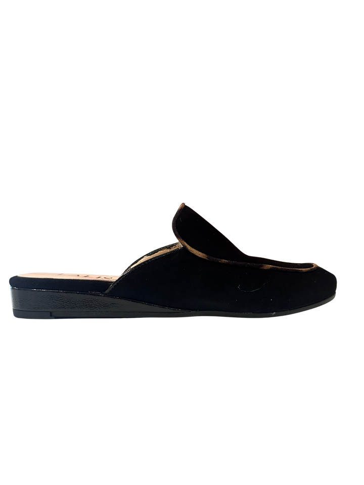 Suede/Patent Mule Black