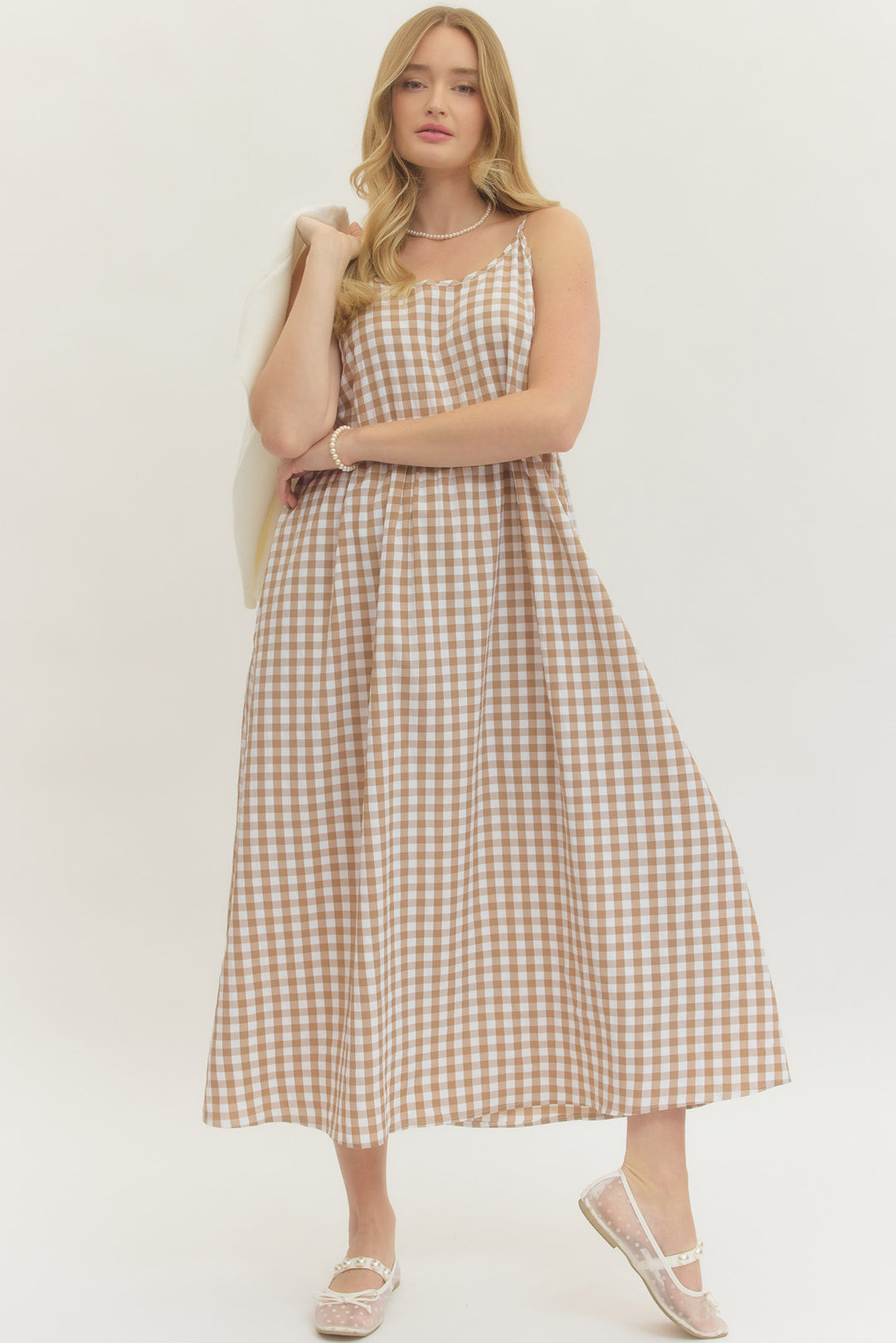 Women’s 2-piece dress set styled with flats