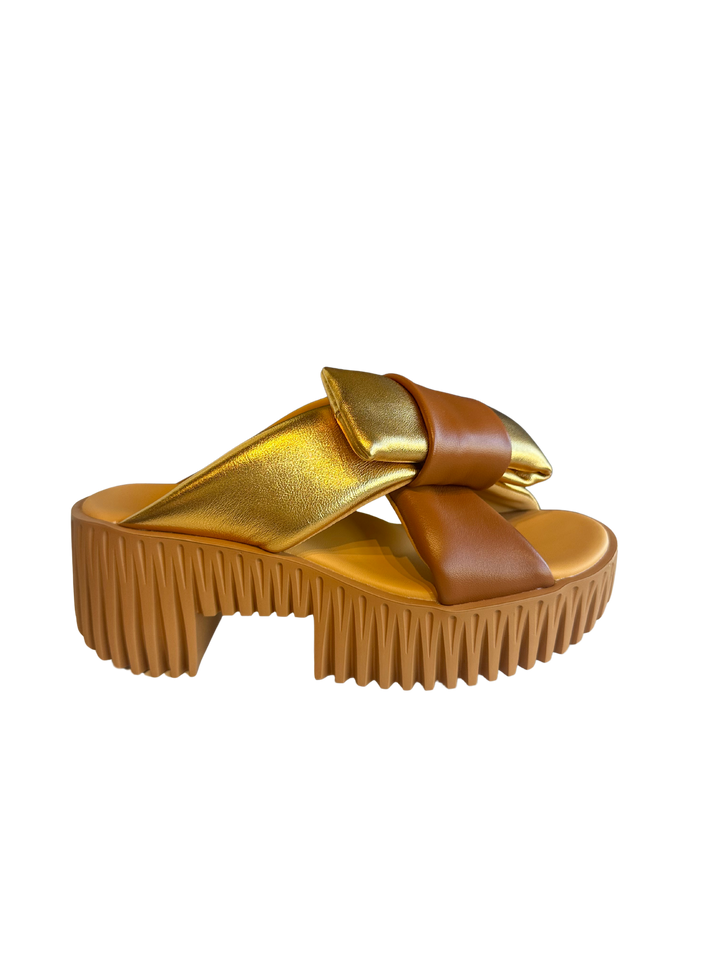 Plia Bow Gold