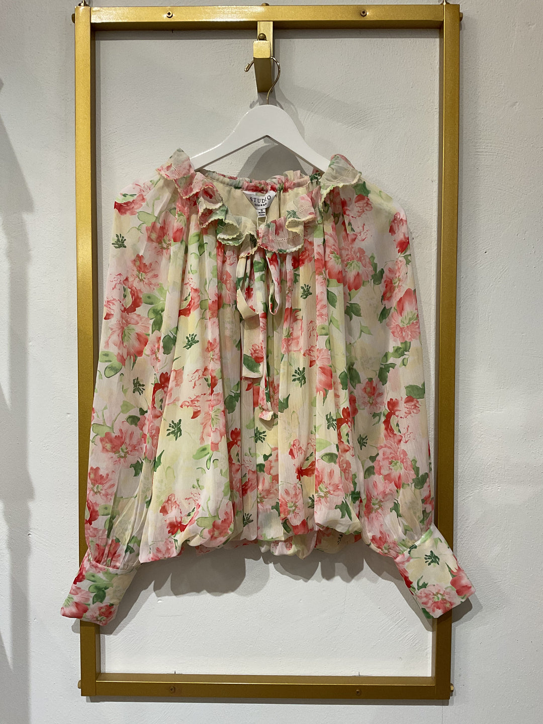 Floral Print Picot Top