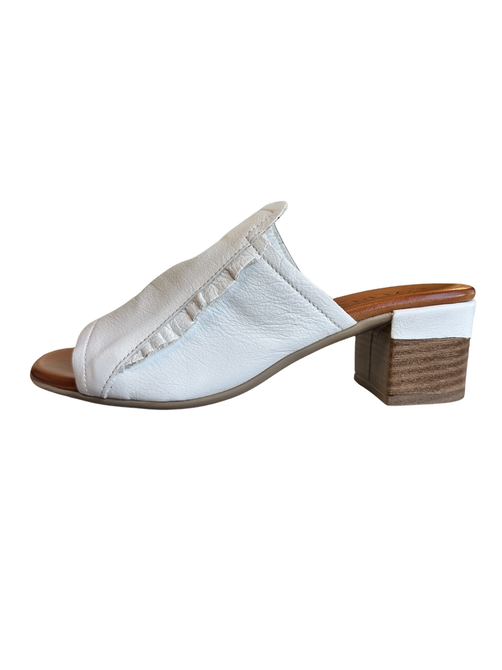 Gia - White Leather