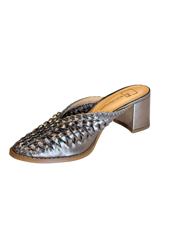Edna Woven Slide Onnix