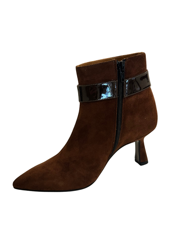 Montalcino - Brown Suede