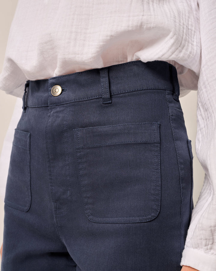 Everyday Pant in Navy