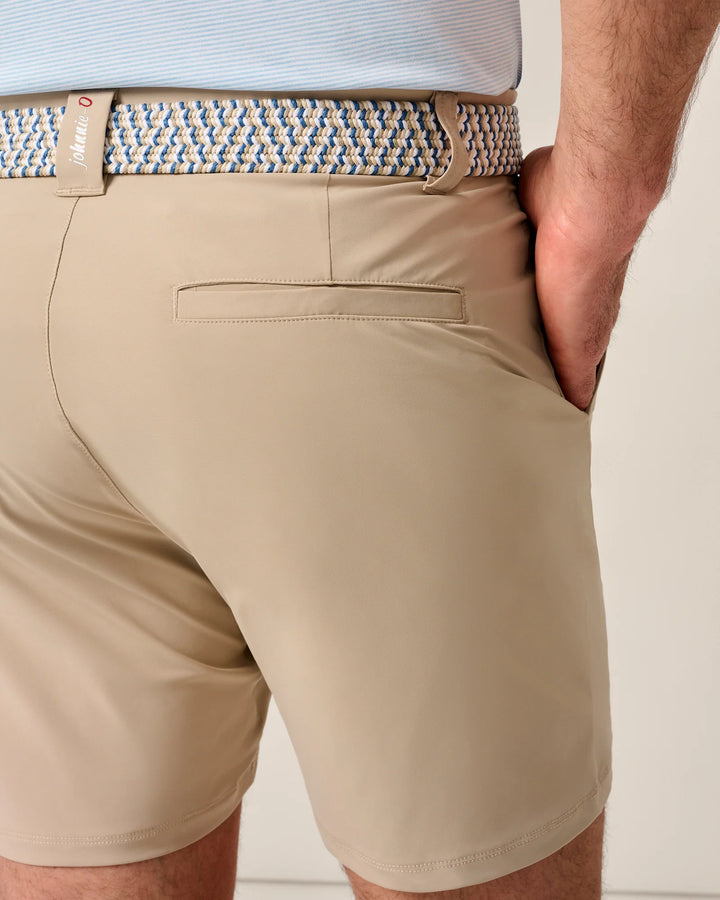 Johnnie-O Fusion 7" Shorts Khaki