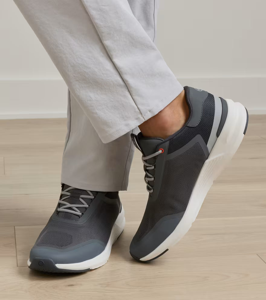 Peter Millar Camberfly Sneaker Iron