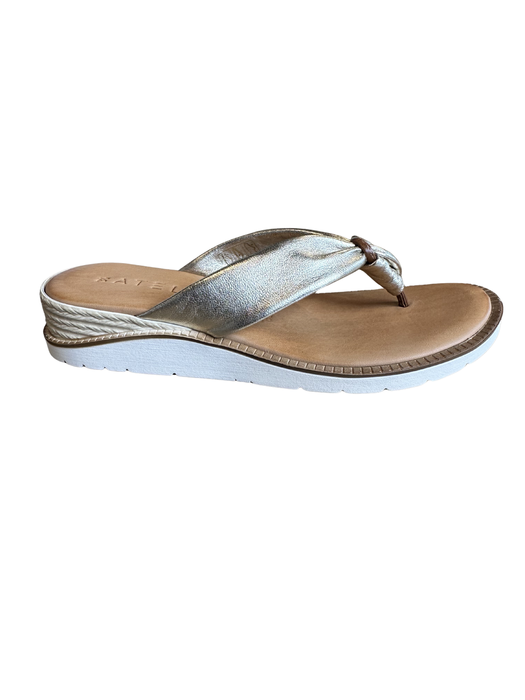 Ateliers Chandra Sandal – Gold Metallic Leather Thong Slide
