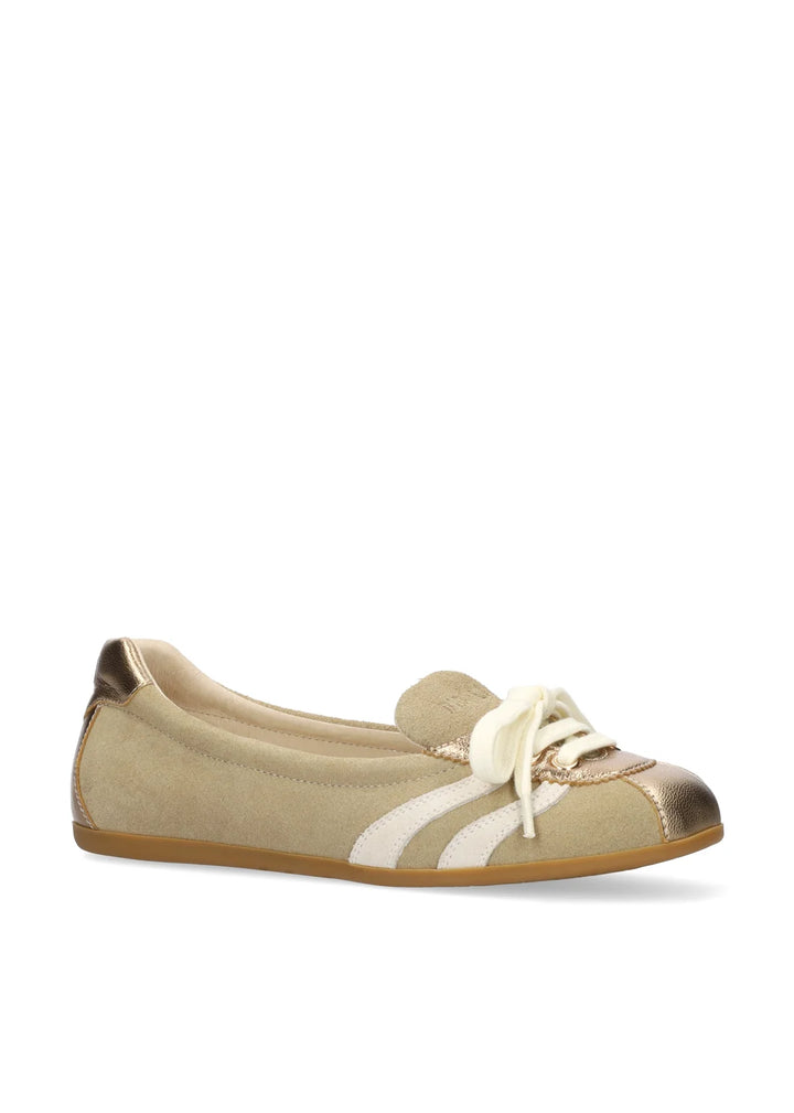 Sally Sneaker - Sand