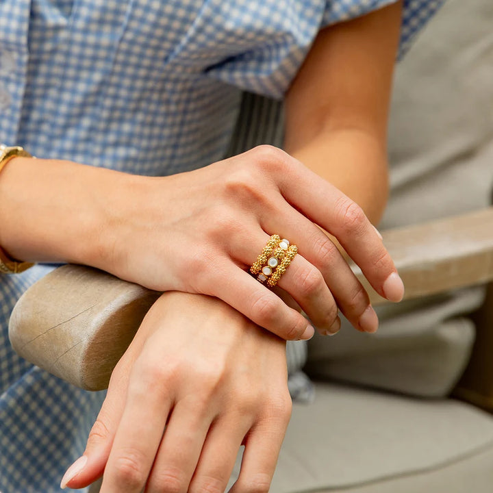 Berry Icon Ring Gold