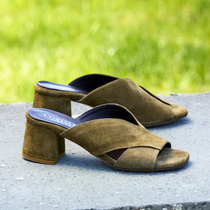 Ilene - Military Suede