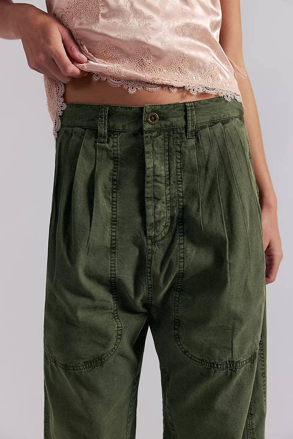 Clover Dropped Trousers Adventurer