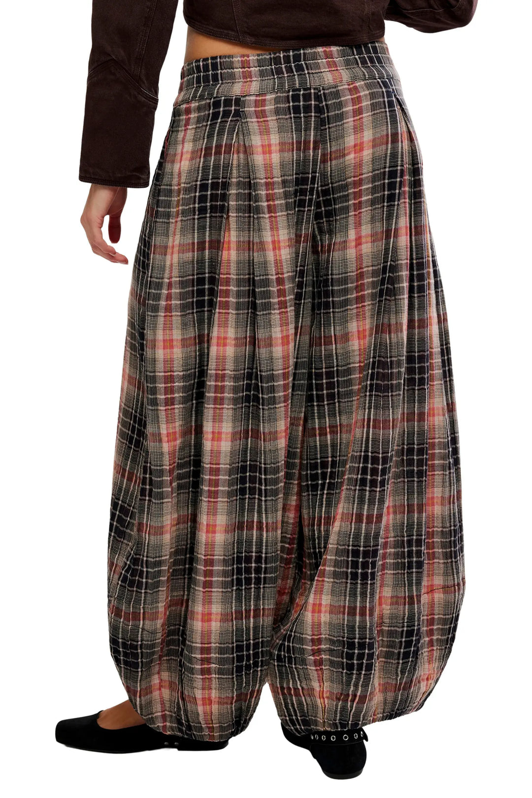 Moonflower Plaid Balloon Pants – Black Combo