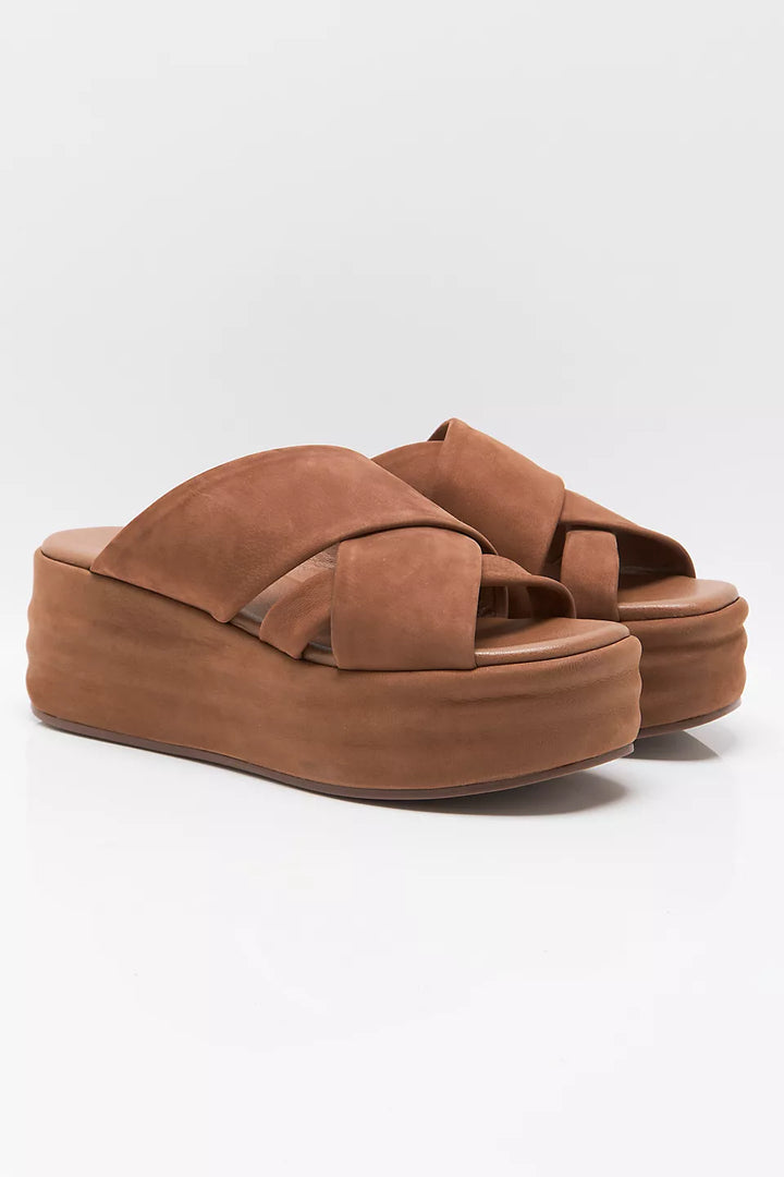 Wanderbay Flatform Sandal Latte