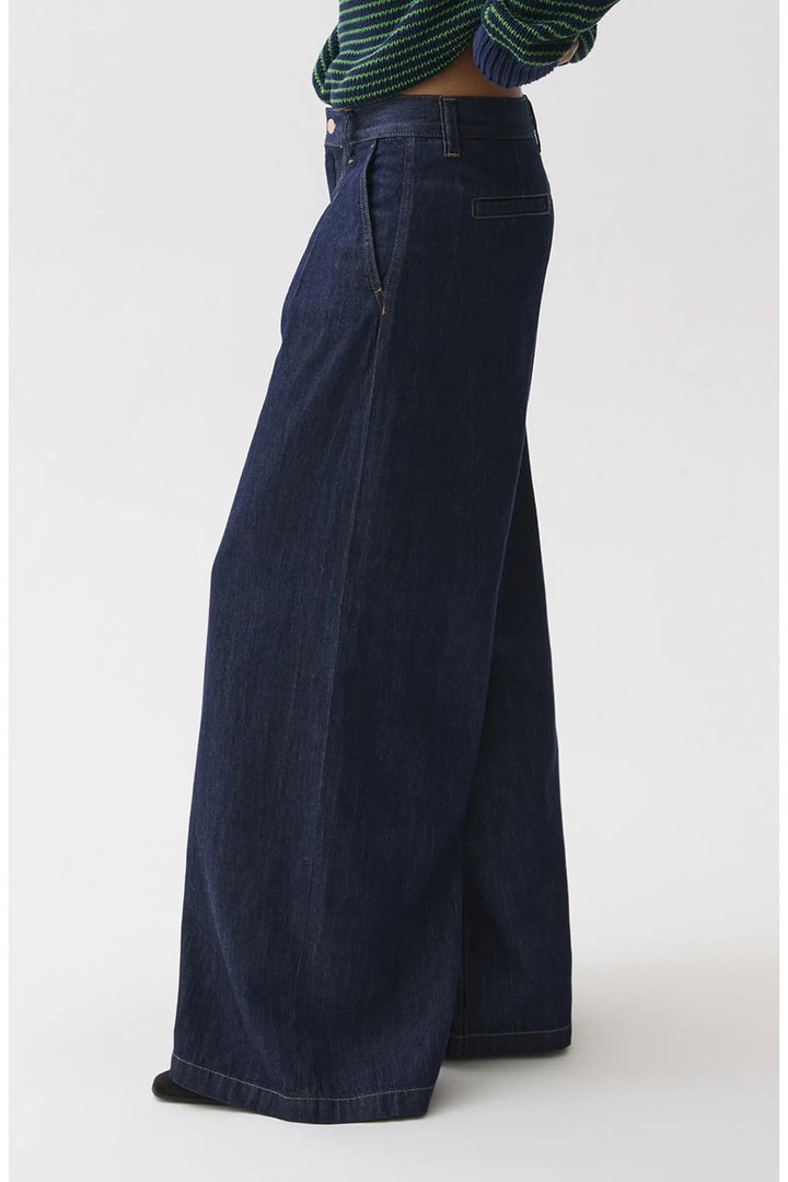 Delphine Pleated Wide Leg – Force