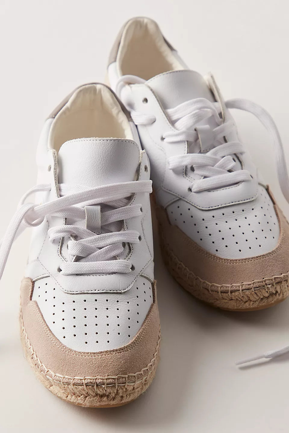 Serendipity Sneaker - Chalk