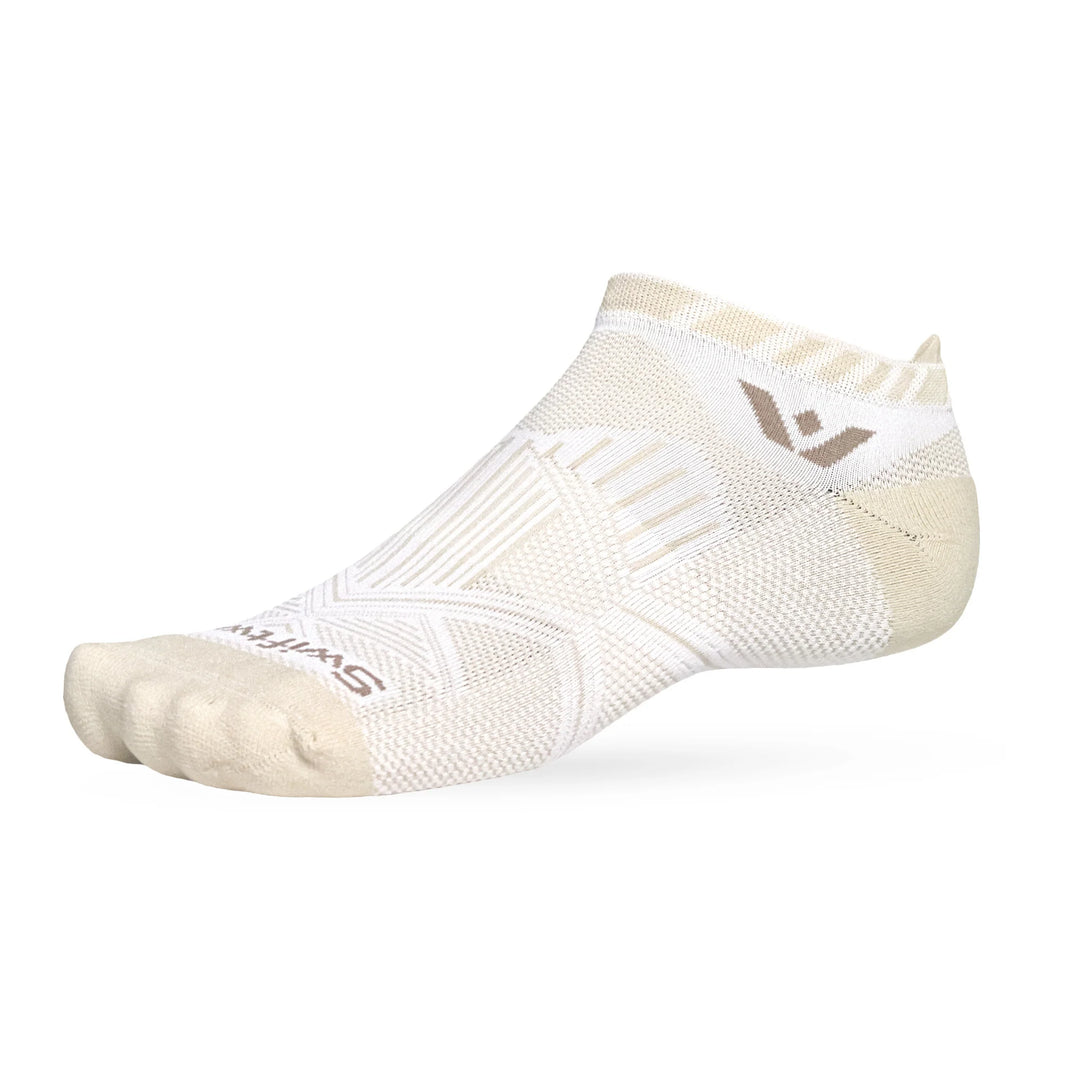 Swiftwick Aspire No Show Socks