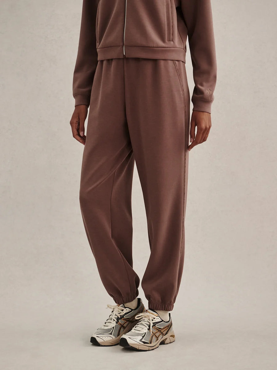 Eli Jogger 27" Coffee Quartz